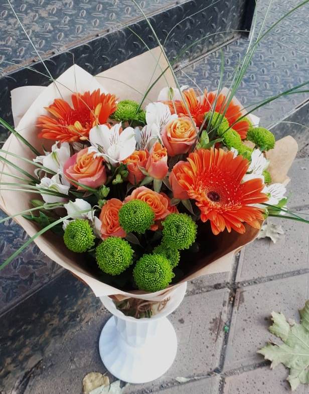 Букет цветов из: Герберы, Хризантемы, Альстромерии и Розы в Кузяево