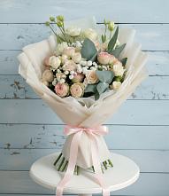 Букет цветов из:  Розы и Лизиантусы #REPLACE_PRED# Кузяево