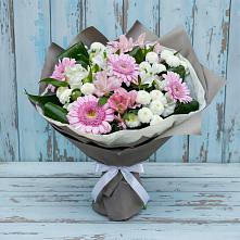 Букет цветов из:  Герберы, Альстромерии и Хризантемы в Кузяево