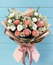 Букет цветов из:  Розы, Альстромерии и Лизиантусы в Кузяево
