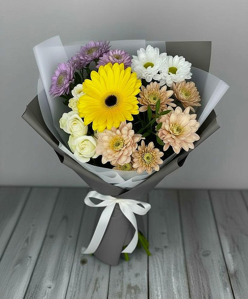 Букет цветов из: Розы, Герберы и Хризантемы в Кузяево