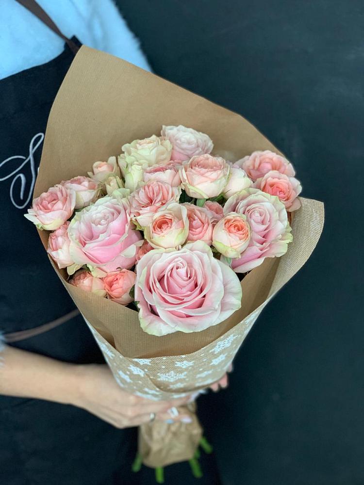 Букет цветов из: Хризантемы и Розы в Кузяево