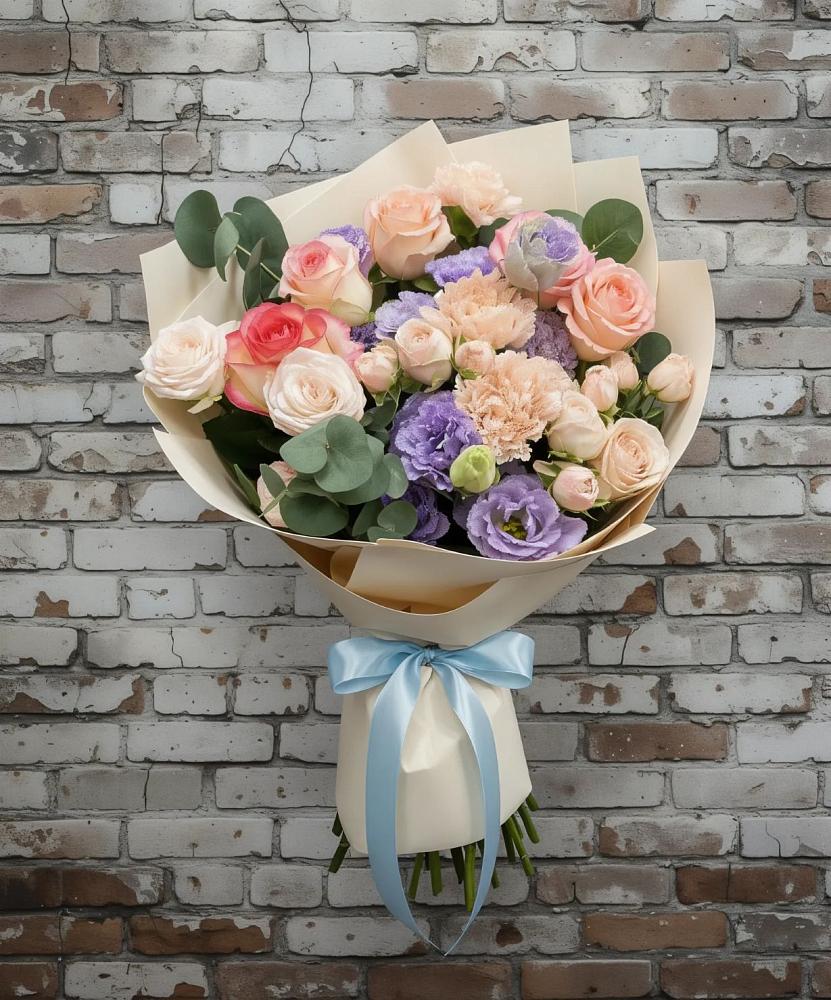 Букет цветов из: Розы, Лизиантусы и Гвоздики в Кузяево