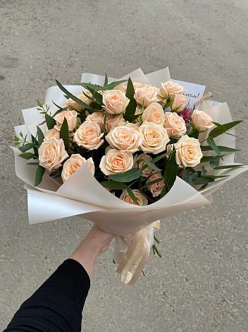 Букет Кремовые розы Латте в Кузяево