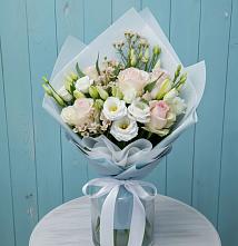 Букет цветов из:  Розы и Лизиантусы в Кузяево