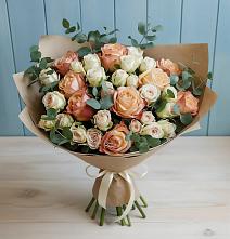 Букет цветов из:  Альстромерии и Розы в Кузяево